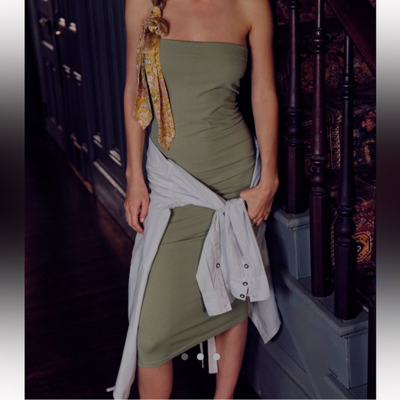 Free People Everyday Seamless Tube Slip Dress Pull-on Stretchy Green XS/S - Picture 1 of 6